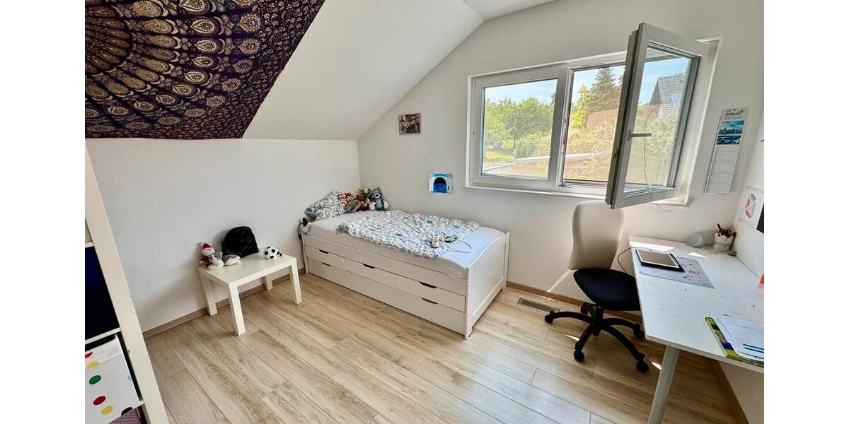 Einfamilienhaus Müllheim - 7 Zimmer, 155 m&sup2;, 690.000&euro; | Angebot:27266028