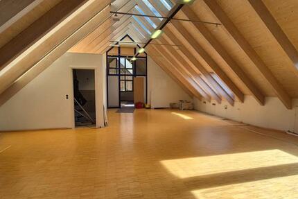 Wohnung Eichstetten am Kaiserstuhl - 1 Zimmer, 120 m&sup2;, 1.500&euro; | Angebot:25137262