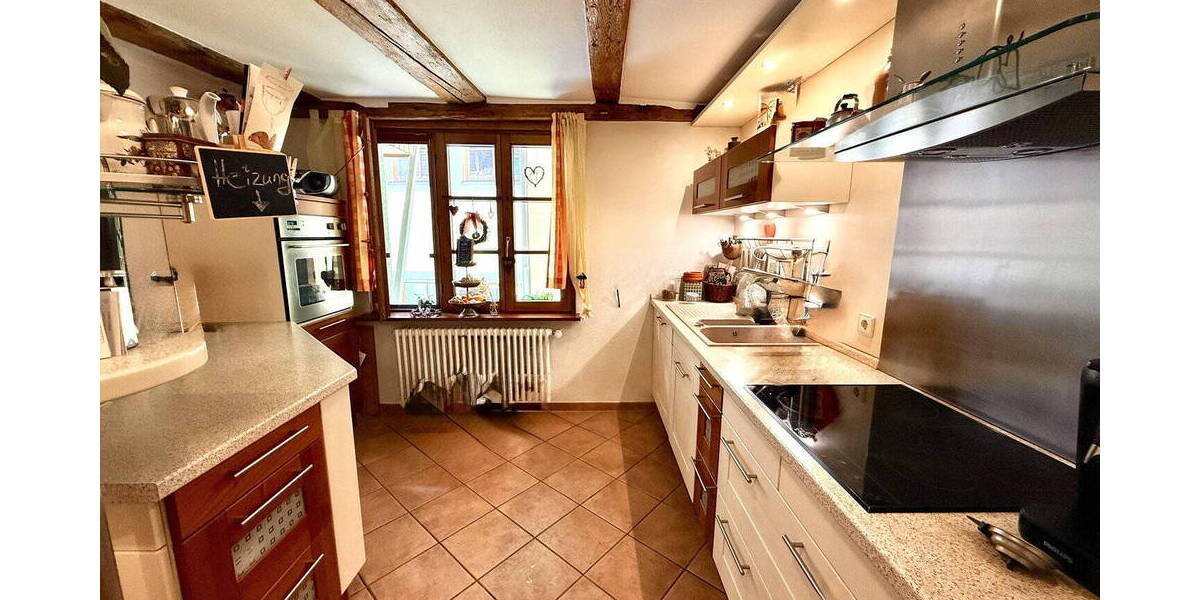 Etagenwohnung Staufen im Breisgau Staufen - 4 Zimmer, 121 m&sup2;, 1.600&euro; | Angebot:25909513