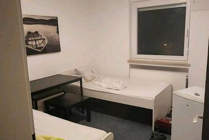 WG, 1 Zimmer zu vermieten in Freiburg, Weingarten 3 zimmer