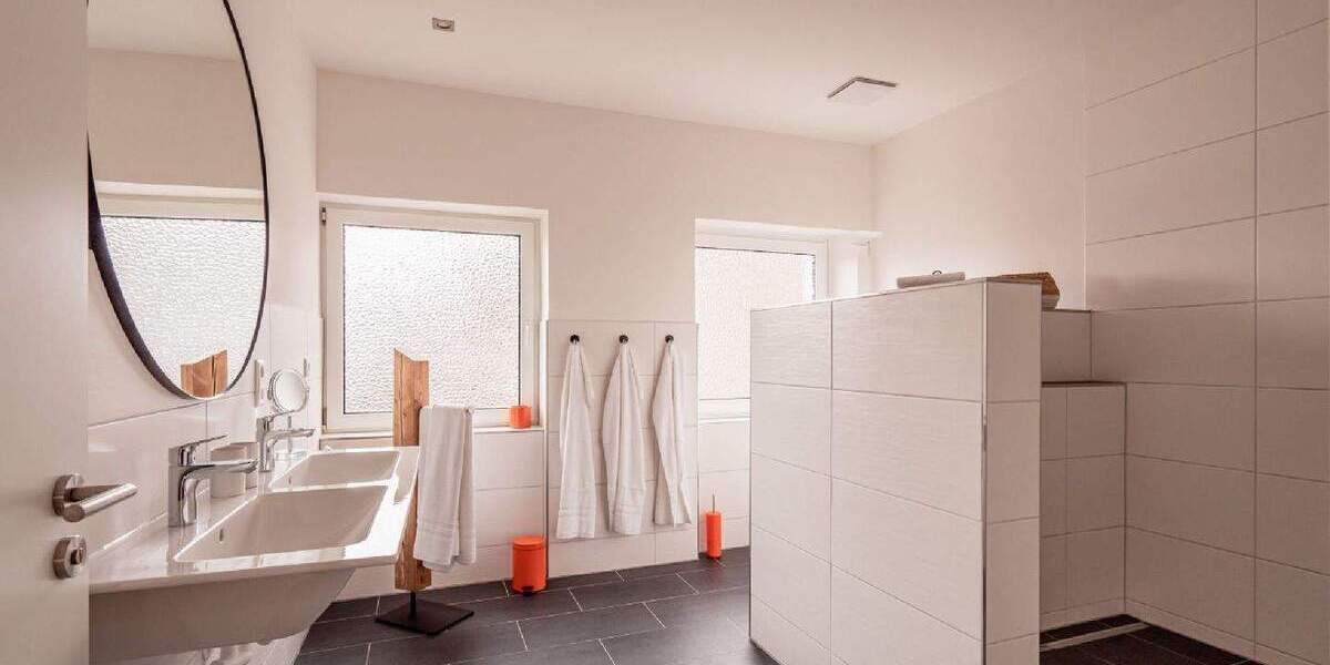 Etagenwohnung Titisee-Neustadt Titisee - 4 Zimmer, 98 m&sup2;, 499.900&euro; | Angebot:24789257