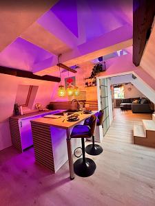 VIELSEITIGES INVESTMENT FÜR ANLEGER - Wohn- & Geschäftshaus Herbolzheim | Angebot:26109540