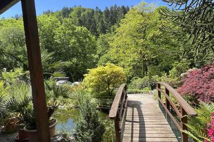 Haus zum Kaufen in Badenweiler 890.000 € 291.53 m² 8 zimmer