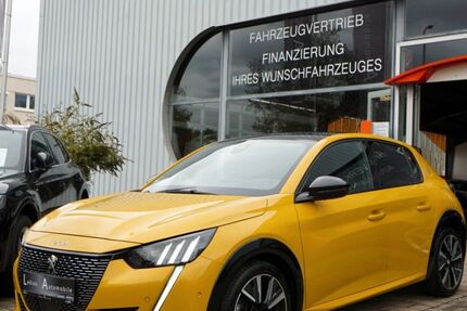 Peugeot 208 80.000 km 18.400 &euro; Gundelfingen /Freiburg 79194