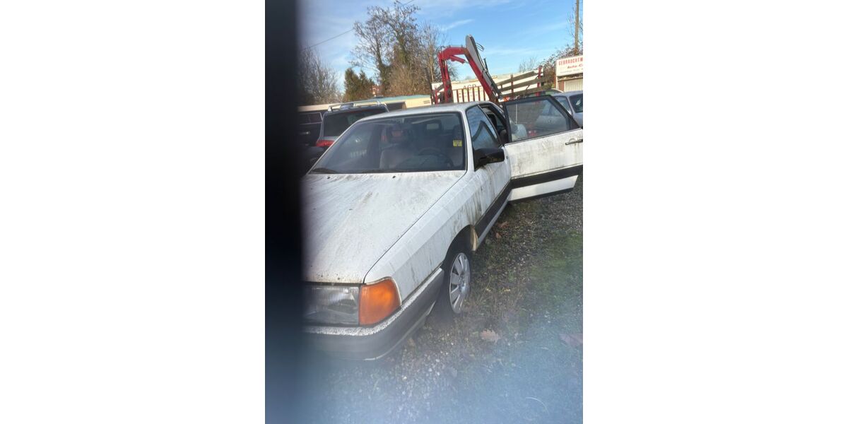 Audi 100 90.100 km 1.200 &euro; Oberprechtal 79215