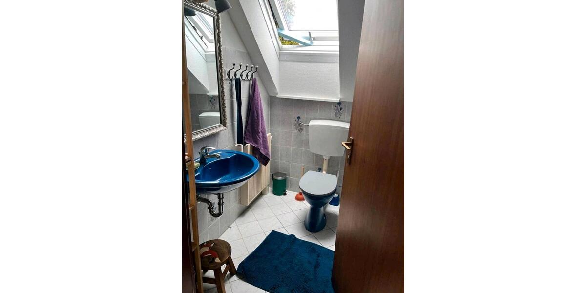 Einfamilienhaus Ihringen - 8 Zimmer, 214 m&sup2;, 1.900&euro; | Angebot:26051481