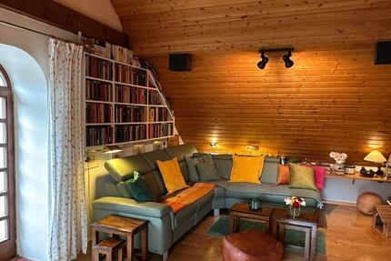 Charmante 2¼-Zi-Maisionette-DG-Wohnung mit Balkon&Spitzboden in S 2 zimmer