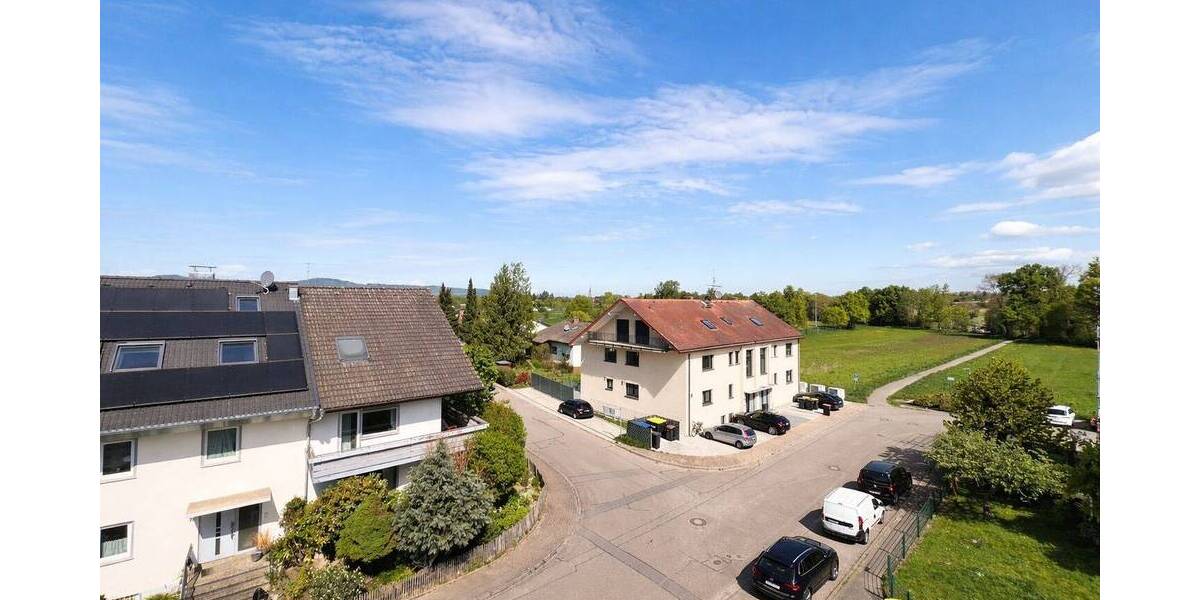 Etagenwohnung March Hugstetten - 4 Zimmer, 92 m&sup2;, 359.000&euro; | Angebot:26794347