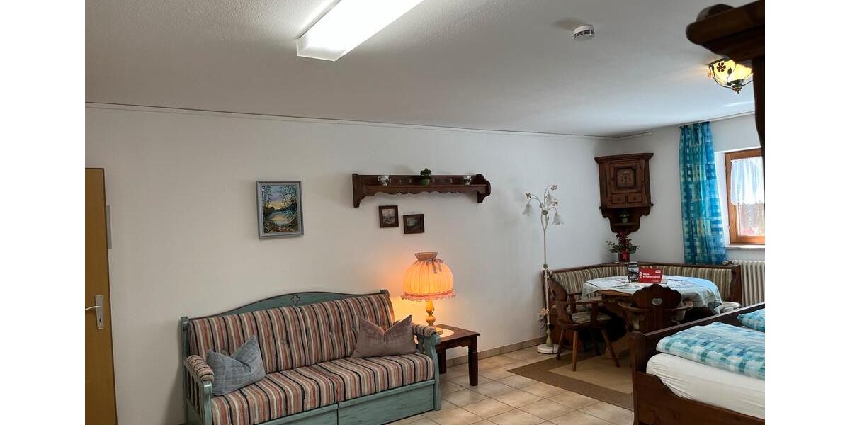 Etagenwohnung Titisee-Neustadt Neustadt - 1 Zimmer, 38 m&sup2;, 760&euro; | Angebot:24661637