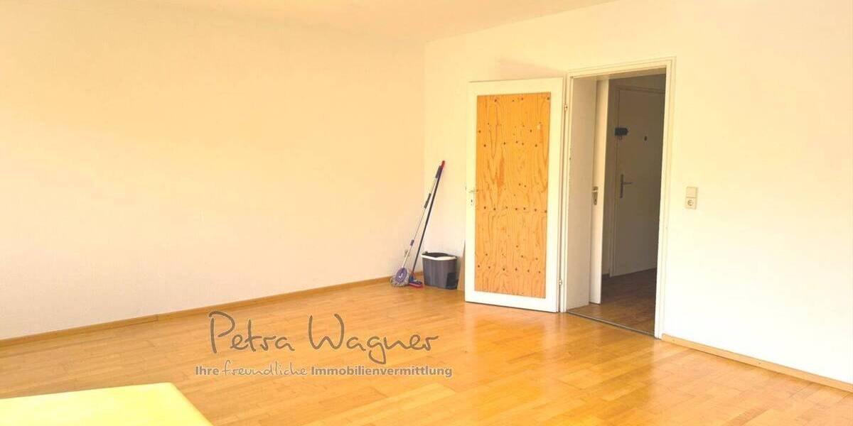 Etagenwohnung Freiburg im Breisgau Stühlinger - 3 Zimmer, 103 m&sup2;, 498.000&euro; | Angebot:26433507