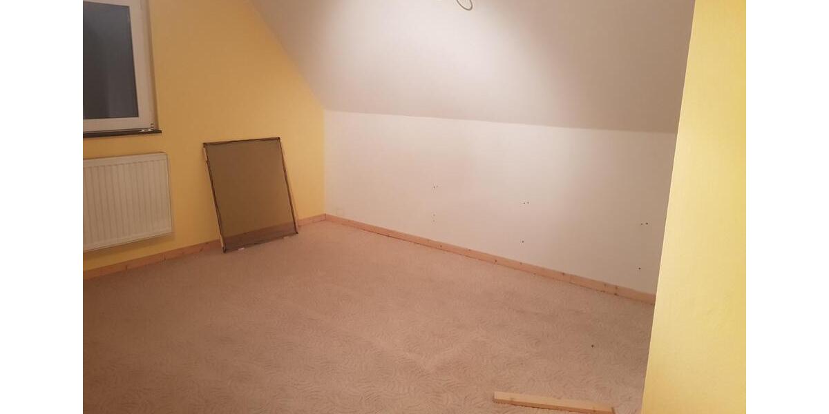 Einfamilienhaus Ihringen - 4 Zimmer, 119 m&sup2;, 1.300&euro; | Angebot:25306075