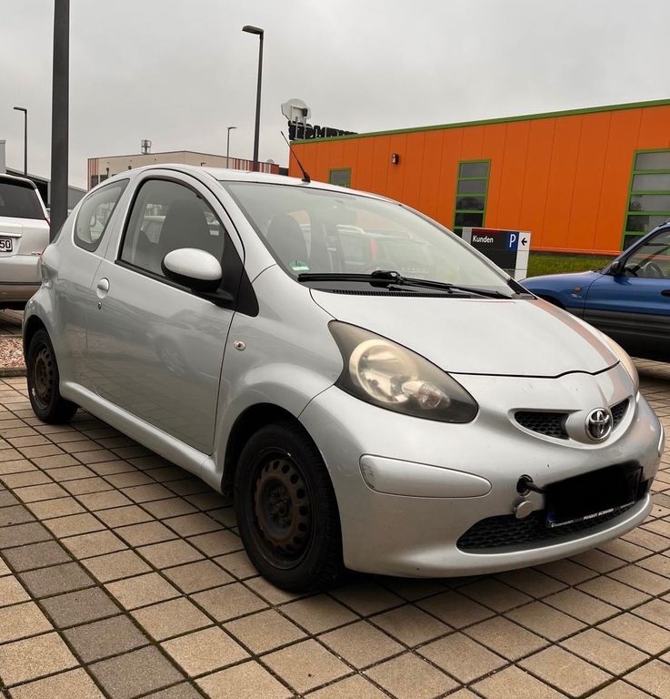 Toyota Aygo (X) 265.000 km 700 € Badenweiler 79410