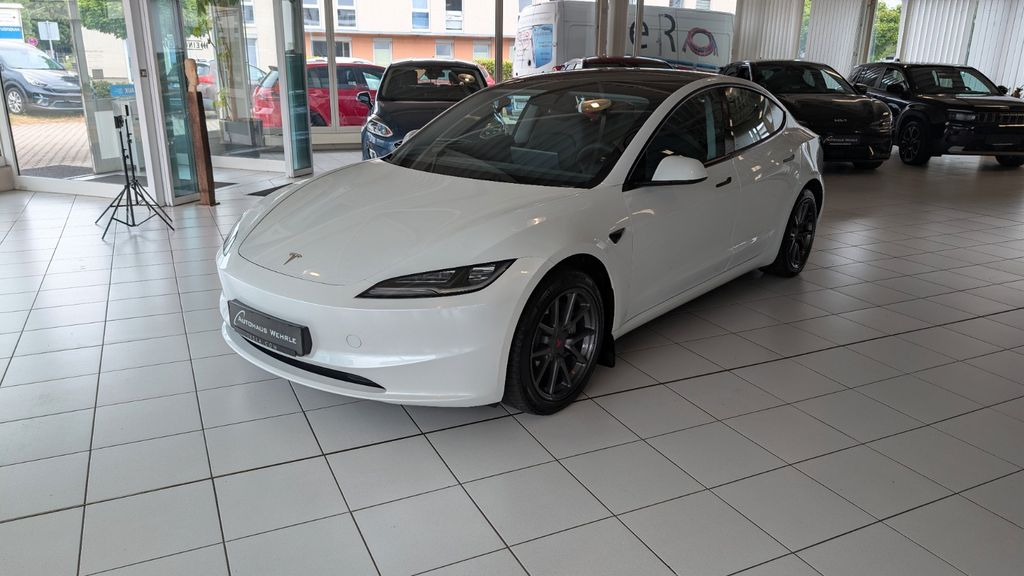 Tesla Model 3 99.100 km 29.990 &euro; Gundelfingen bei Freiburg 79194