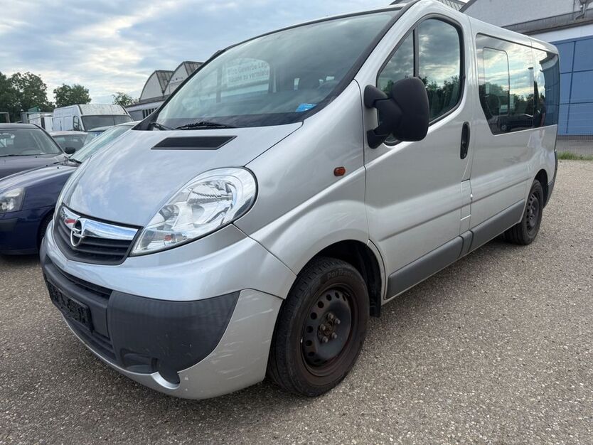 Opel Vivaro 157.843 km 4.500 € Ettenheim OT Altdorf 77955