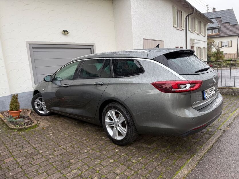 Opel Insignia 64.000 km 16.800 € Reute 79276