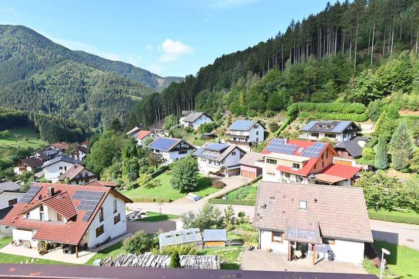Wohnung zum Kaufen in Simonswald 235.000 € 106 m²