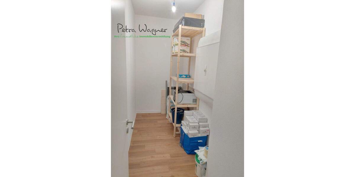 Gewerbeobjekt Freiburg Oberau - 3 Zimmer, 104 m&sup2;, 1.690&euro; | Angebot:25664504