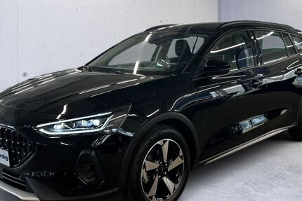 Ford Focus 26.083 km 25.990 &euro; Freiburg 79111