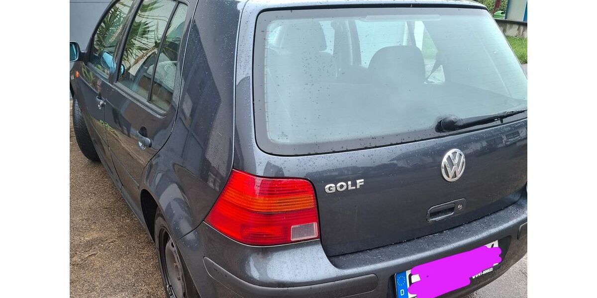 VW Golf 268.170 km 1.799 &euro; Bötzingen 79268