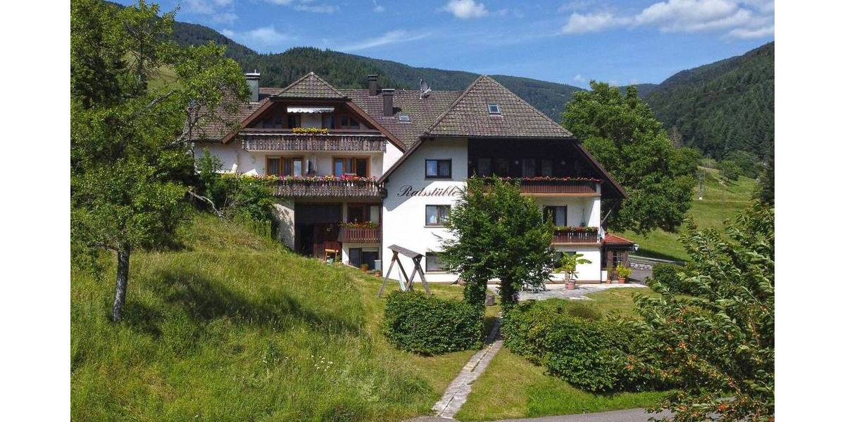 Mehrfamilienhaus, Wohnhaus Simonswald - 1.295.000&euro; | Angebot:26107453