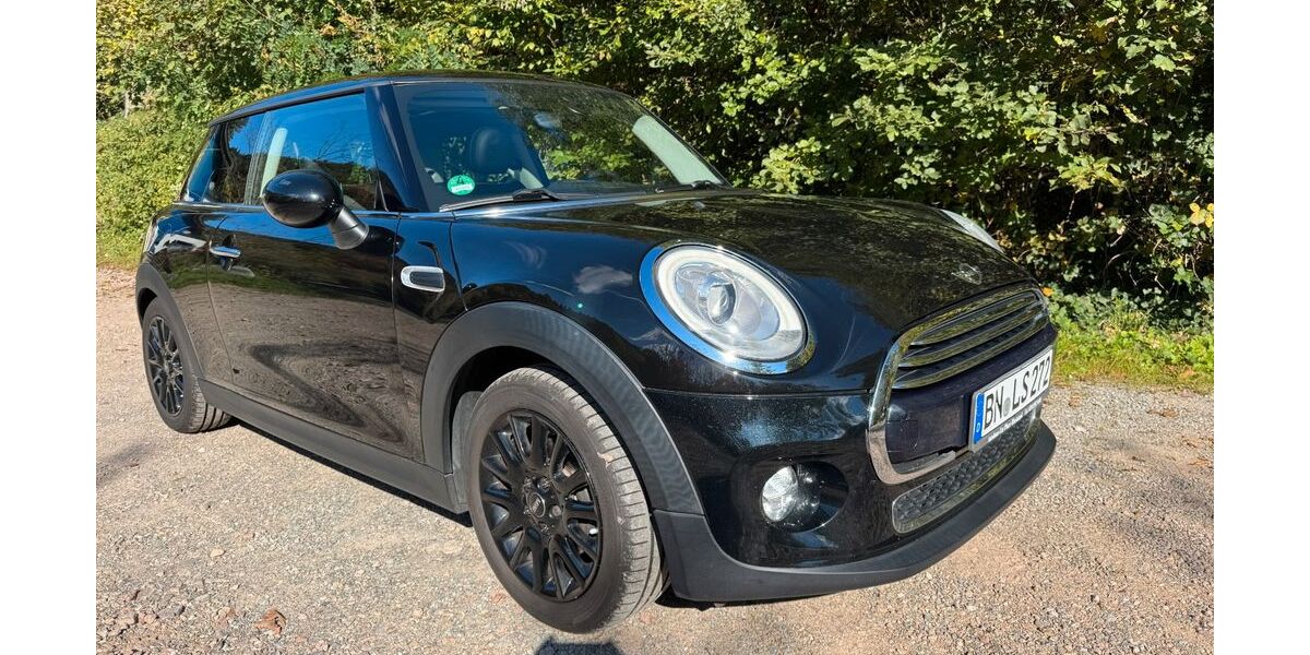 Mini Cooper 126.202 km 8.999 &euro; Waldkirch 79183