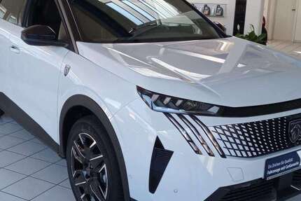 Peugeot 3008 2.990 km 36.990 € Bad Krozingen 79189