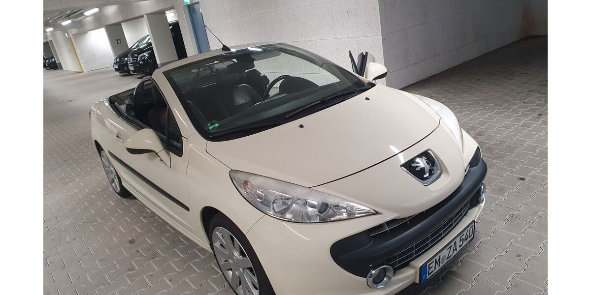 Peugeot 207 129.000 km 5.490 &euro; FREIBURG 79110
