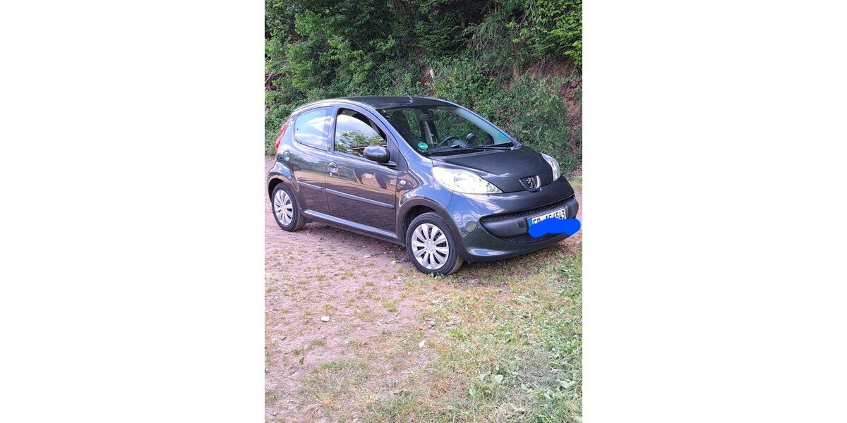 Peugeot 107 112.000 km 2.700 &euro; Waldkirch 79183