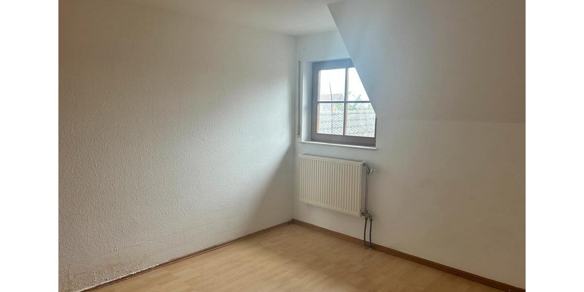 Etagenwohnung Heitersheim - 3 Zimmer, 78 m&sup2;, 1.320&euro; | Angebot:25049682