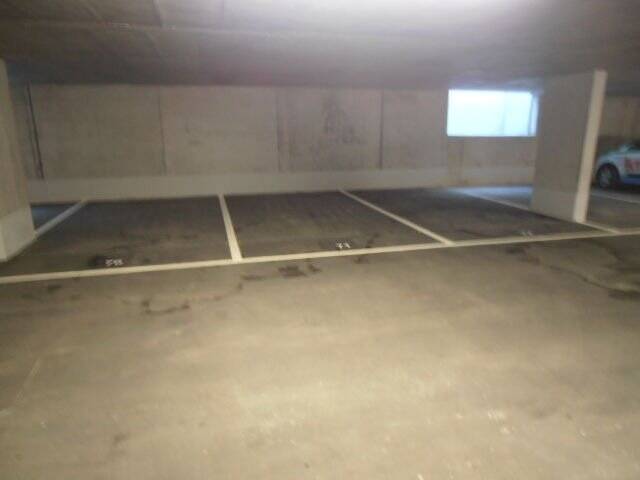 Tiefgaragenstellplatz - Krozingerstr. 58 -Freiburg-Weingarten zimmer