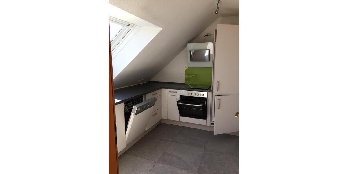 Dachgeschoßwohnung Titisee-Neustadt Neustadt - 2 Zimmer, 58 m&sup2;, 135.000&euro; | Angebot:26410219