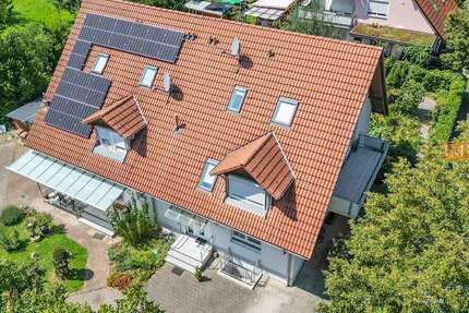 Haus zum Kaufen in Freiburg im Breisgau 780.000 € 210.88 m² 8 zimmer