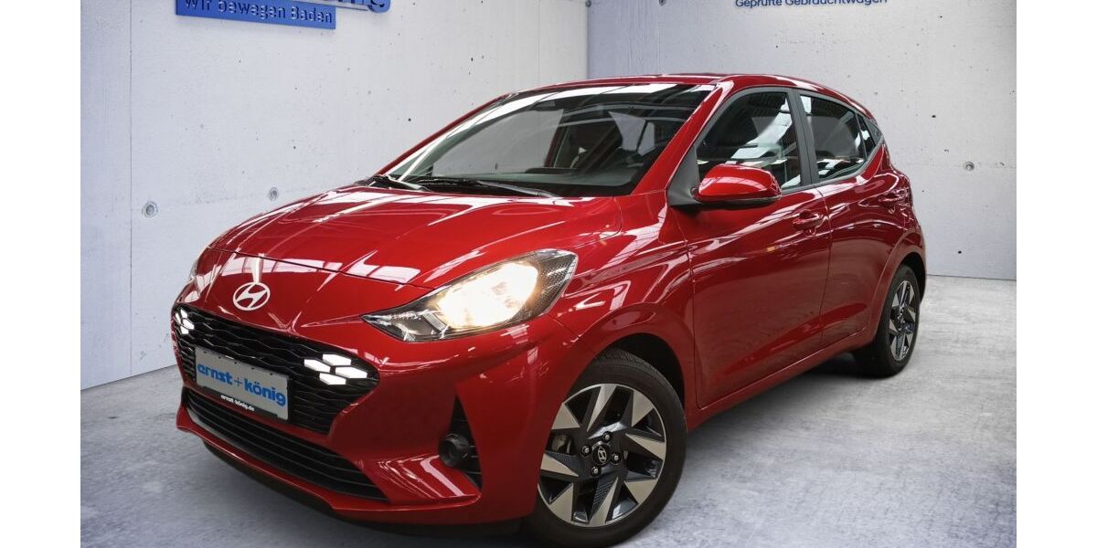 Hyundai i10 7.950 km 15.990 &euro; Freiburg im Breisgau 79108