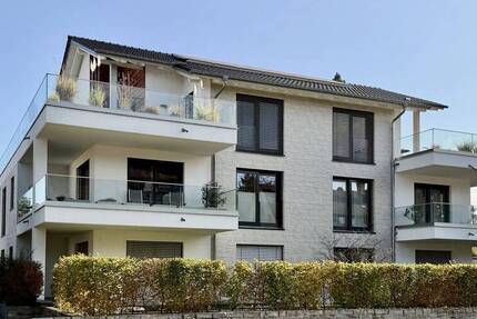 Haus Bad Krozingen - 1 Zimmer, 651 m&sup2;, 3.700.000&euro; | Angebot:23612592