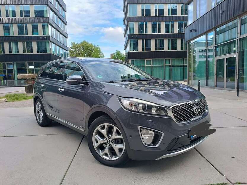 Kia Sorento 97.000 km 18.490 € Freiburg 79104
